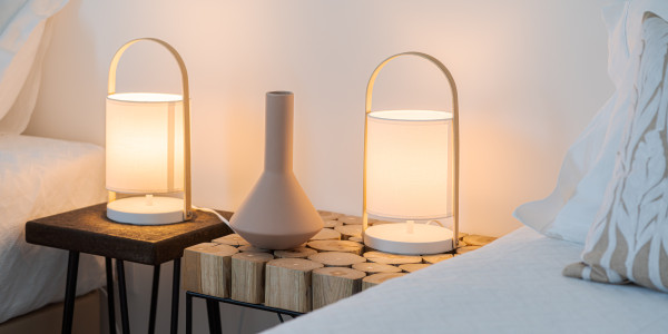 Reformas Integrales de Casas Castillonroy · Diseño y Instalación de Iluminación Decorativa