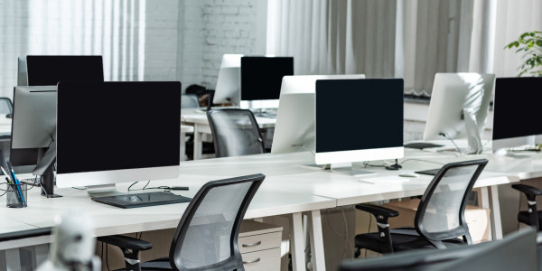 Reformas Integrales de Oficinas y Despachos Almudévar · Instalación Electricidad, Redes y Telecomunicaciones