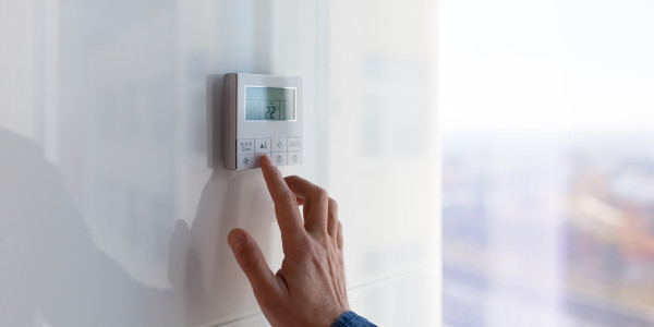 Reformas Integrales de Oficinas y Despachos Almudévar · Instalación Domótica y Automatización
